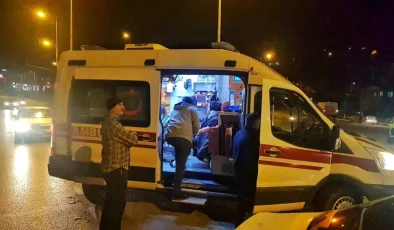 Karabük’te İki Otomobil Çarpıştı: 2 Yaralı