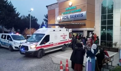 Safranbolu’da Bıçaklı Kavga: Eski Muhtar Yaralandı